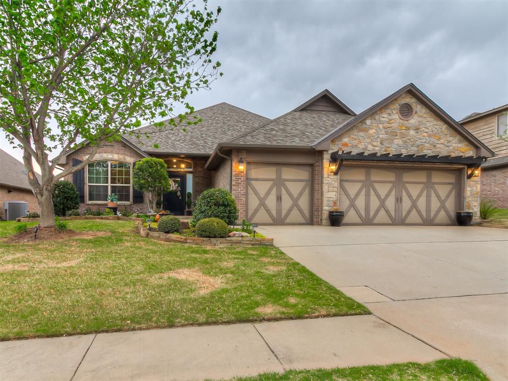 5808 Lindhurst Road, Edmond, OK 73034
