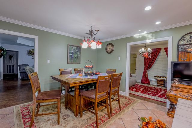 511 Katie Dr, Houma, LA 70360