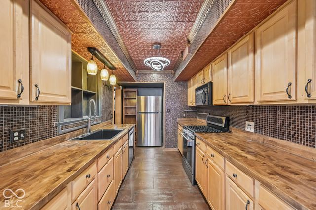 3641 Watson Road, Indianapolis, IN 46205