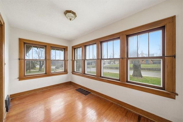 11700 Johnson Drive, Shawnee, KS 66203