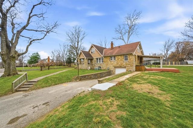 11700 Johnson Drive, Shawnee, KS 66203