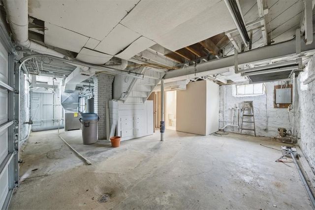 11700 Johnson Drive, Shawnee, KS 66203