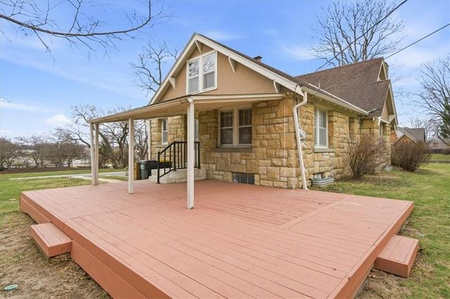 11700 Johnson Drive, Shawnee, KS 66203