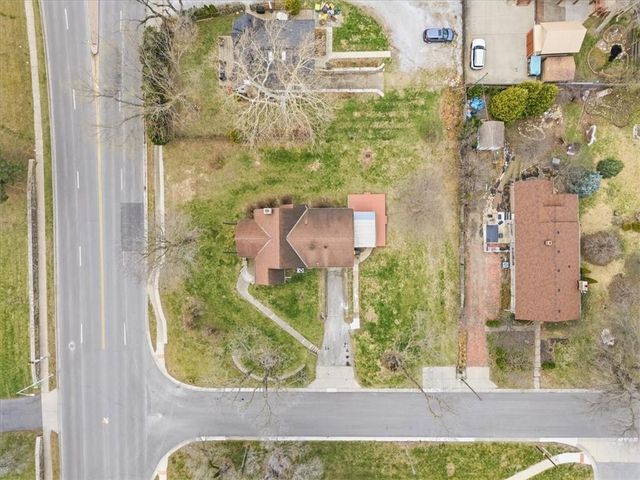 11700 Johnson Drive, Shawnee, KS 66203