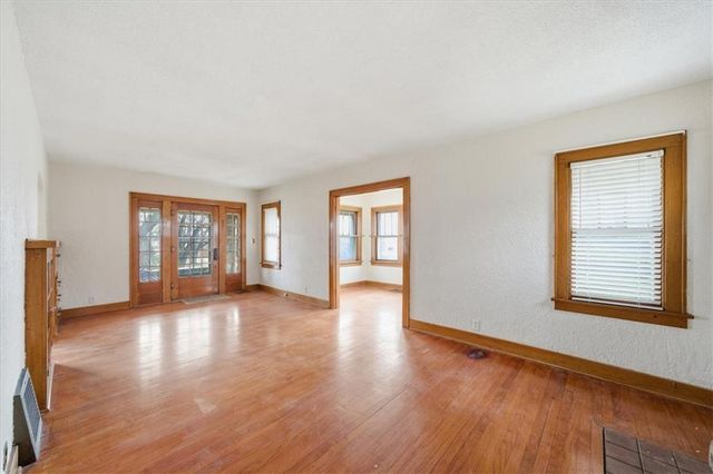 11700 Johnson Drive, Shawnee, KS 66203