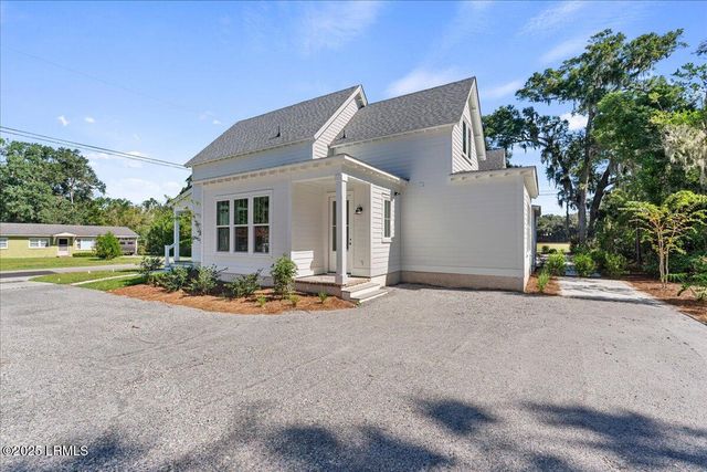 2202 National Street, Beaufort, SC 29902
