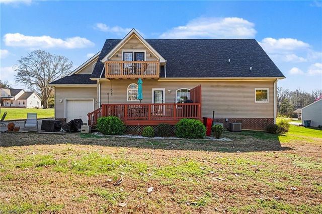 212 Pine Valley Road, Mocksville, NC 27028