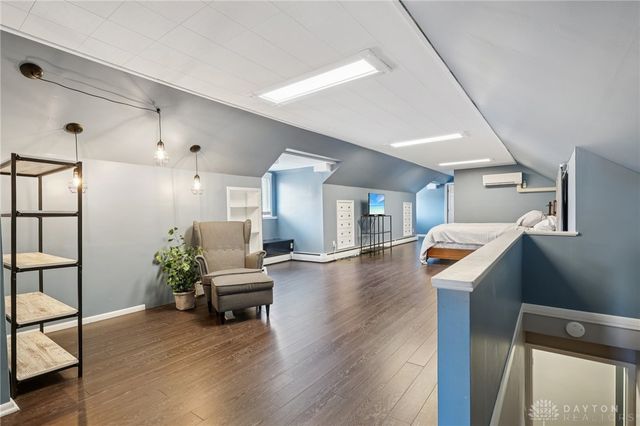 129 Bradstreet Road, Dayton, OH 45459