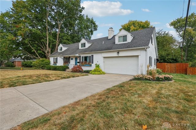 129 Bradstreet Road, Dayton, OH 45459