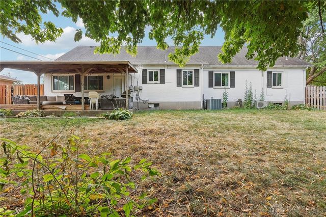 129 Bradstreet Road, Dayton, OH 45459