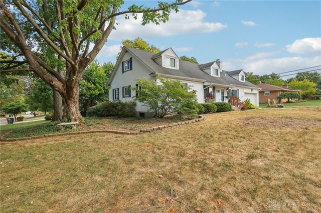 129 Bradstreet Road, Dayton, OH 45459