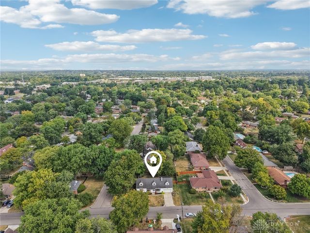 129 Bradstreet Road, Dayton, OH 45459