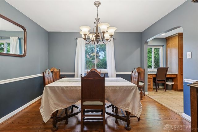 129 Bradstreet Road, Dayton, OH 45459