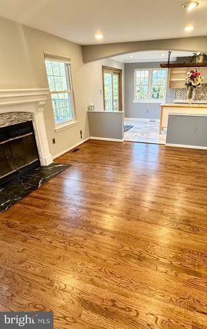 10715 HUNTERS CHASE LN, Damascus, MD 20872