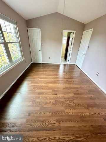 10715 HUNTERS CHASE LN, Damascus, MD 20872