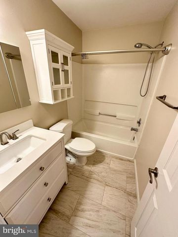 10715 HUNTERS CHASE LN, Damascus, MD 20872