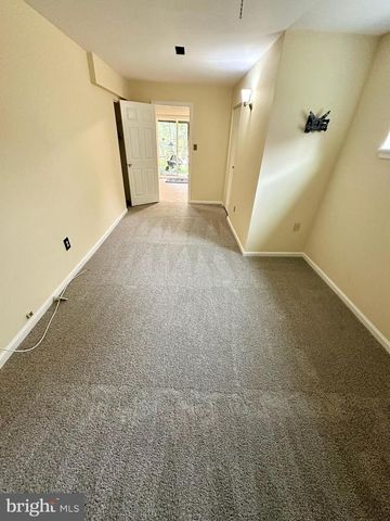 10715 HUNTERS CHASE LN, Damascus, MD 20872