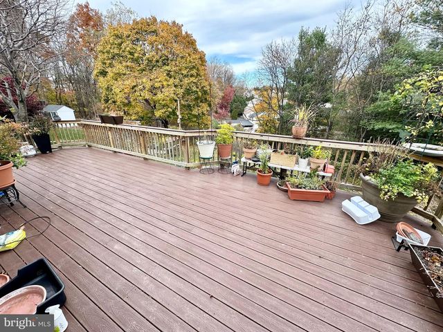 10715 HUNTERS CHASE LN, Damascus, MD 20872