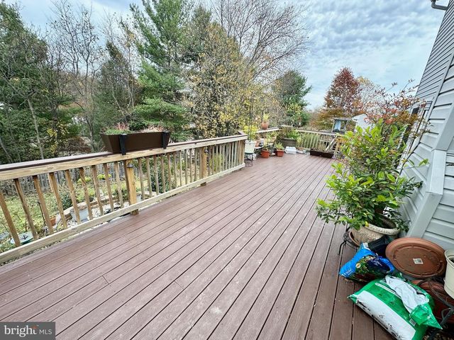 10715 HUNTERS CHASE LN, Damascus, MD 20872