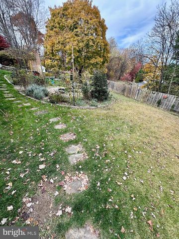 10715 HUNTERS CHASE LN, Damascus, MD 20872