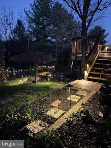 10715 HUNTERS CHASE LN, Damascus, MD 20872