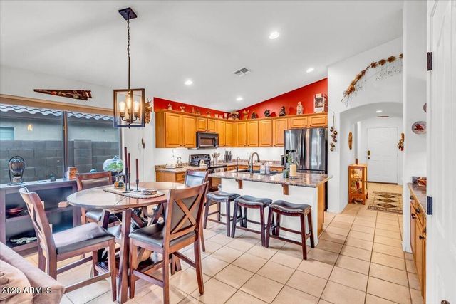 521 W Angus Road, San Tan Valley, AZ 85143