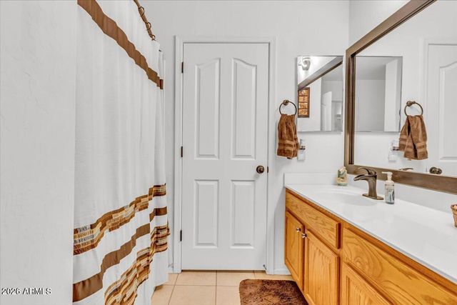 521 W Angus Road, San Tan Valley, AZ 85143