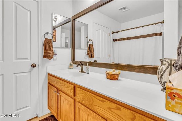 521 W Angus Road, San Tan Valley, AZ 85143