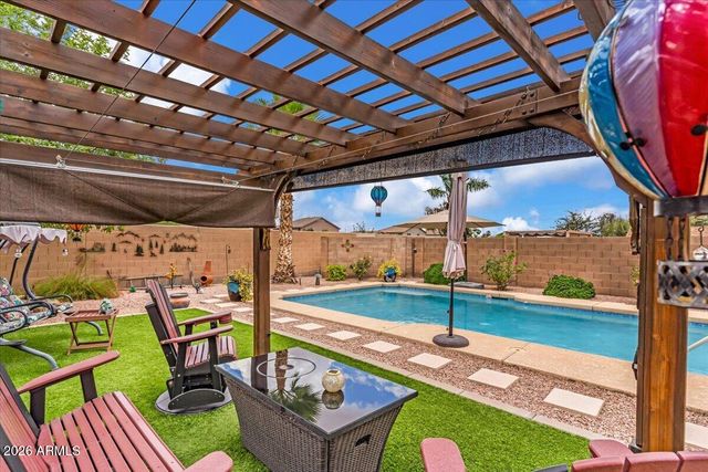 521 W Angus Road, San Tan Valley, AZ 85143