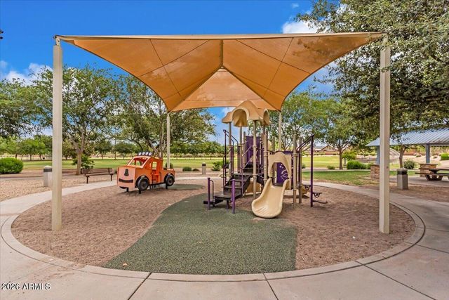521 W Angus Road, San Tan Valley, AZ 85143