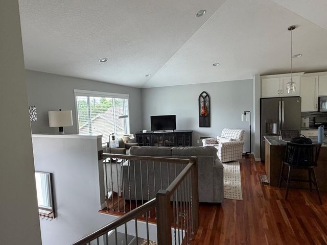 2515 Elmcroft Drive SW, Rochester, MN 55902