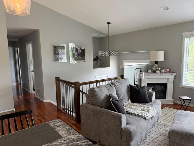 2515 Elmcroft Drive SW, Rochester, MN 55902