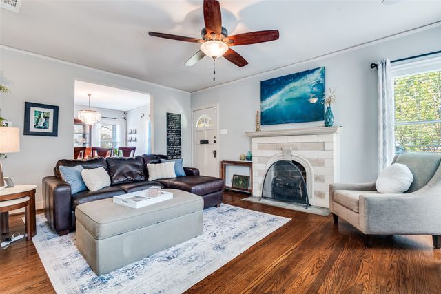 419 Monte Vista Drive, Dallas, TX 75223