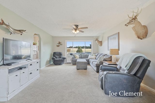 12700 Stebbins Avenue NW, Sparta, MI 49345