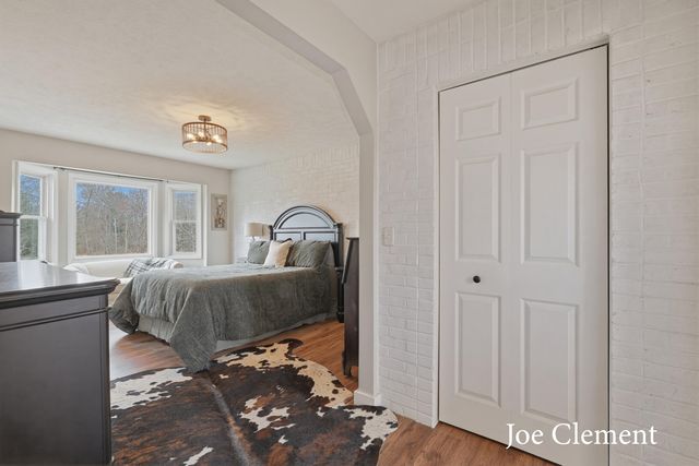 12700 Stebbins Avenue NW, Sparta, MI 49345