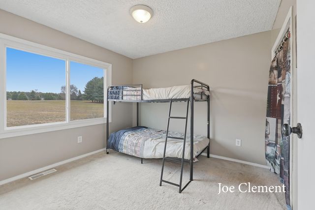 12700 Stebbins Avenue NW, Sparta, MI 49345