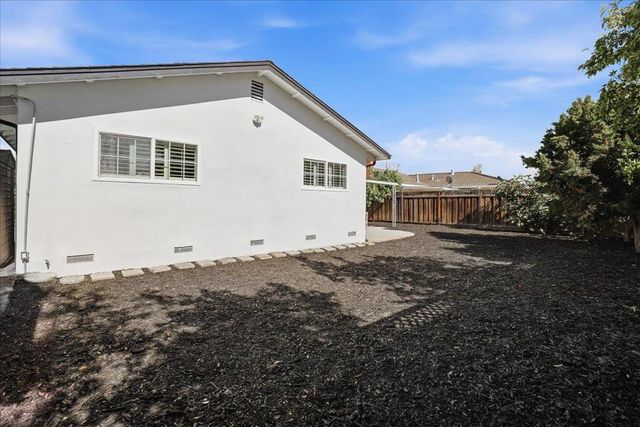 38879 Jonquil Drive, Newark, CA 94560