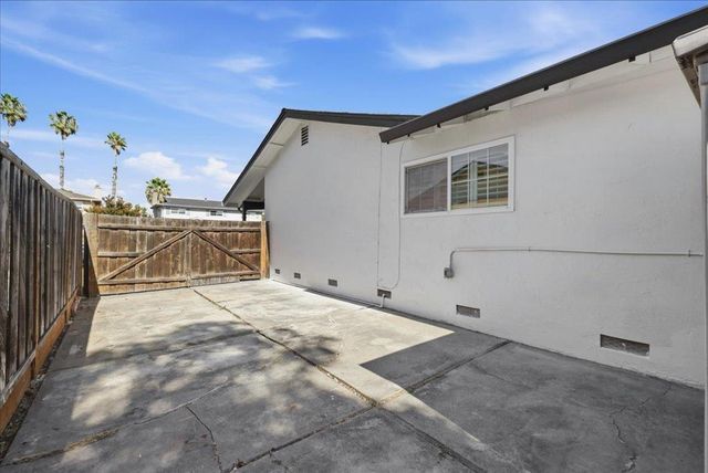 38879 Jonquil Drive, Newark, CA 94560