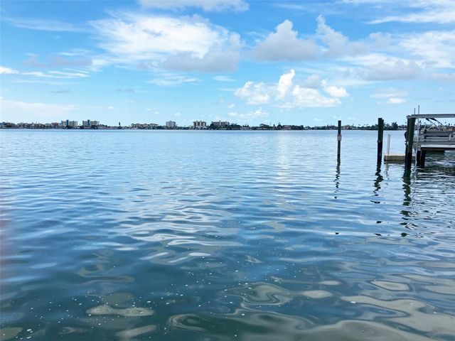 628 BOCA CIEGA POINT BOULEVARD S, St Petersburg, FL 33708