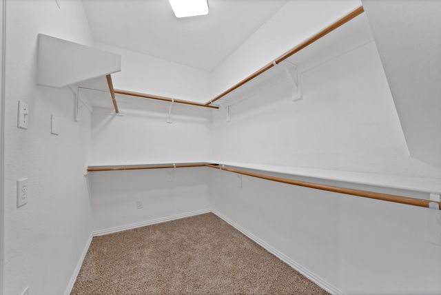 4833 Bridle Path Way, Fort Worth, TX 76244