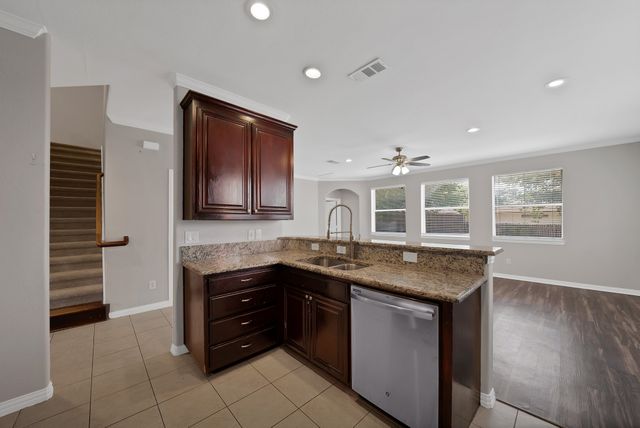 4833 Bridle Path Way, Fort Worth, TX 76244