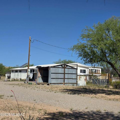 1530 N Libertine Lane, Benson, AZ 85602