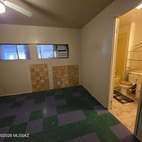 1530 N Libertine Lane, Benson, AZ 85602
