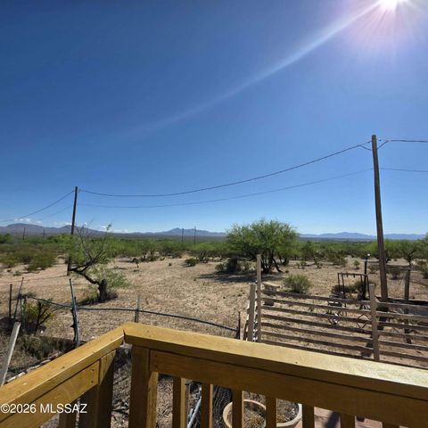 1530 N Libertine Lane, Benson, AZ 85602