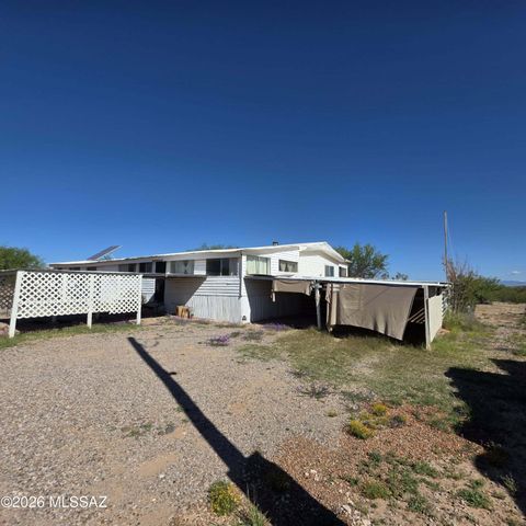 1530 N Libertine Lane, Benson, AZ 85602