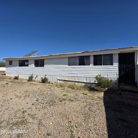1530 N Libertine Lane, Benson, AZ 85602