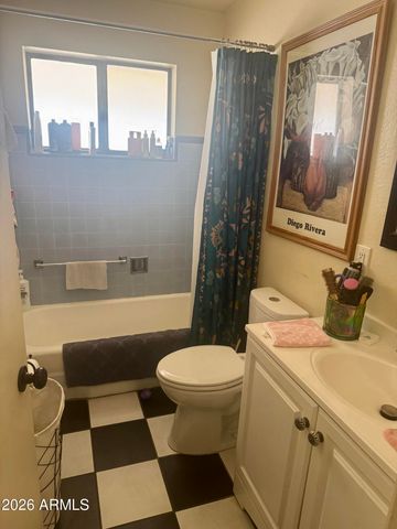 7543 E PAPAGO Drive, Scottsdale, AZ 85257