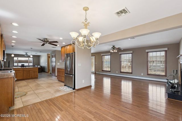 816 Bowline Drive, Forked River, NJ 08731
