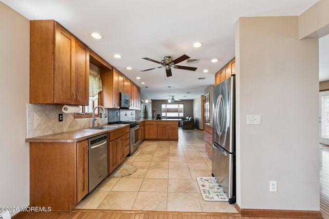 816 Bowline Drive, Forked River, NJ 08731
