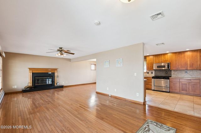816 Bowline Drive, Forked River, NJ 08731